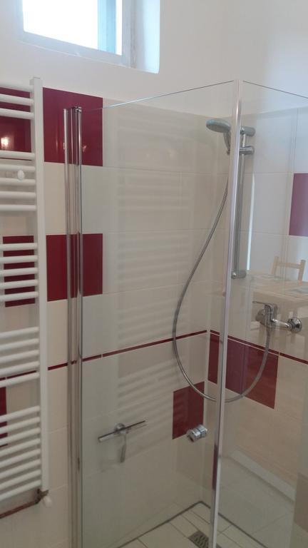 Apartament Roza Braşov Exteriör bild