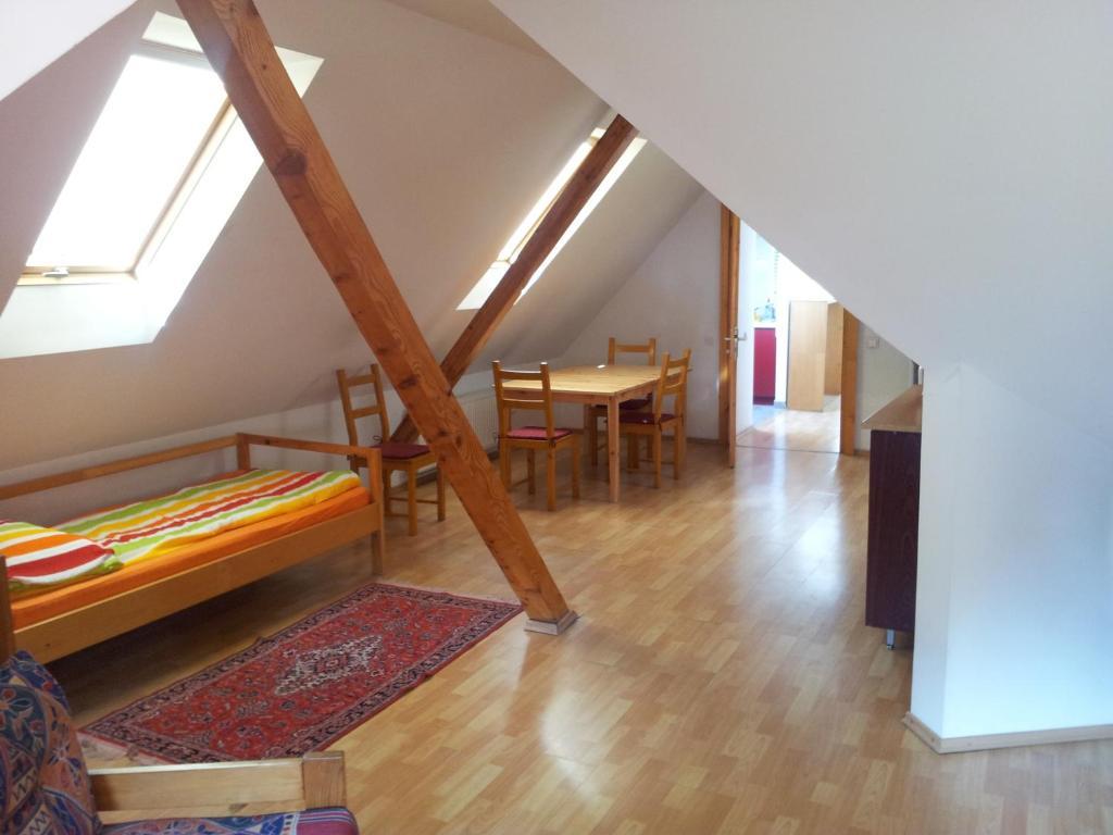 Apartament Roza Braşov Exteriör bild