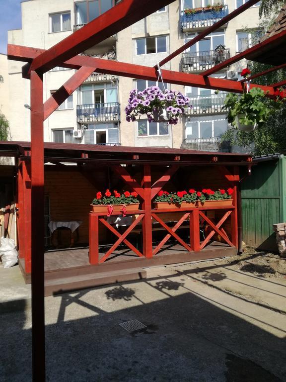 Apartament Roza Braşov Exteriör bild