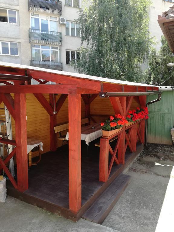Apartament Roza Braşov Exteriör bild