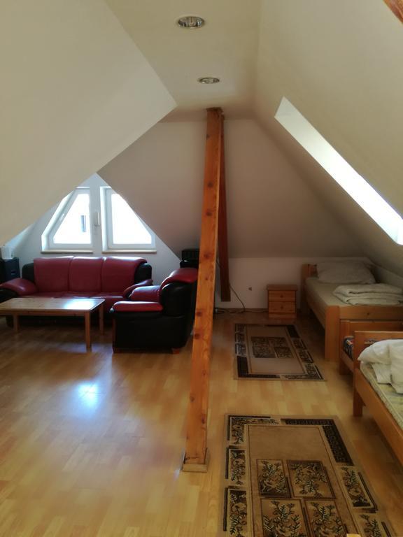 Apartament Roza Braşov Exteriör bild
