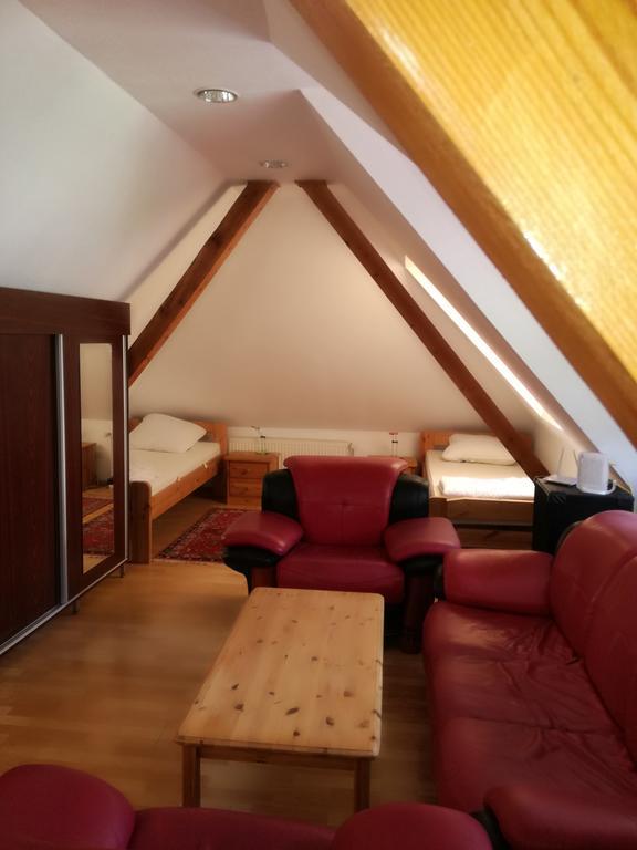 Apartament Roza Braşov Exteriör bild